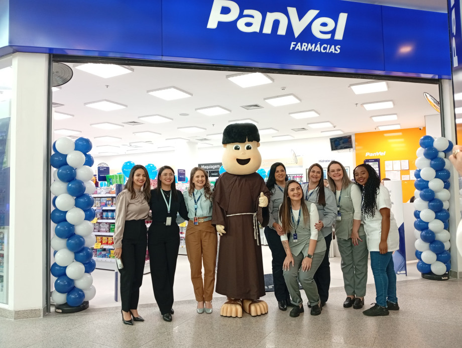 HUSFP participa da reinauguração da loja Panvel no Shopping Pelotas e celebra parceria solidária