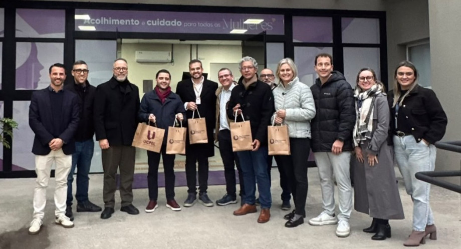 Vice-governador Gabriel Souza visita Campus da Saúde da UCPel e conhece projetos que fortalecem a assistência e a formação em saúde na região