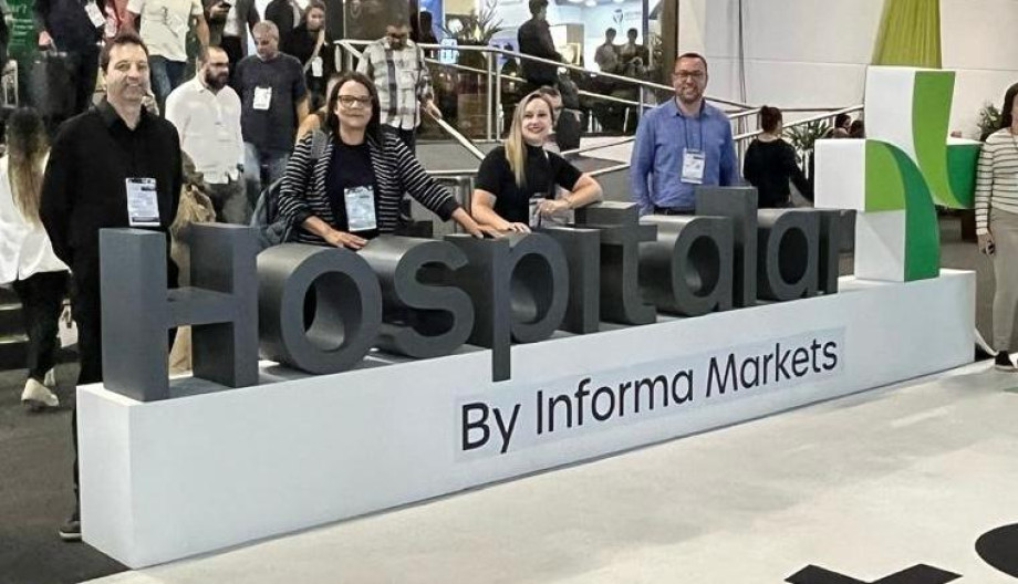 Equipe de Gerência e Diretoria do HUSFP/UCPel encerra participação na Hospitalar, maior evento de saúde da América Latina
