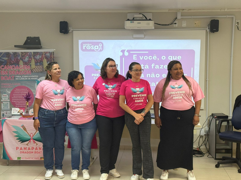Palestra inspira e conscientiza sobre o câncer de mama no Outubro Rosa