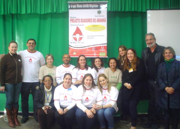 Alunos de Gestão Hospitalar da UCPel incentivam a doação de sangue