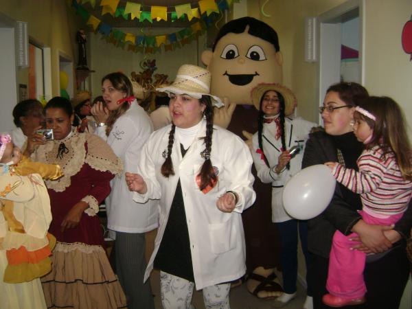 Pediatria do HUSFP promove festa junina para colaboradores e pacientes