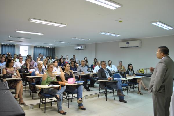 Hospital Universitário São Francisco de Paula recebe mais de 30 novos residentes