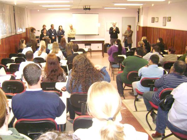 HUSFP premia Colaboradores Destaque do 2º semestre de 2010