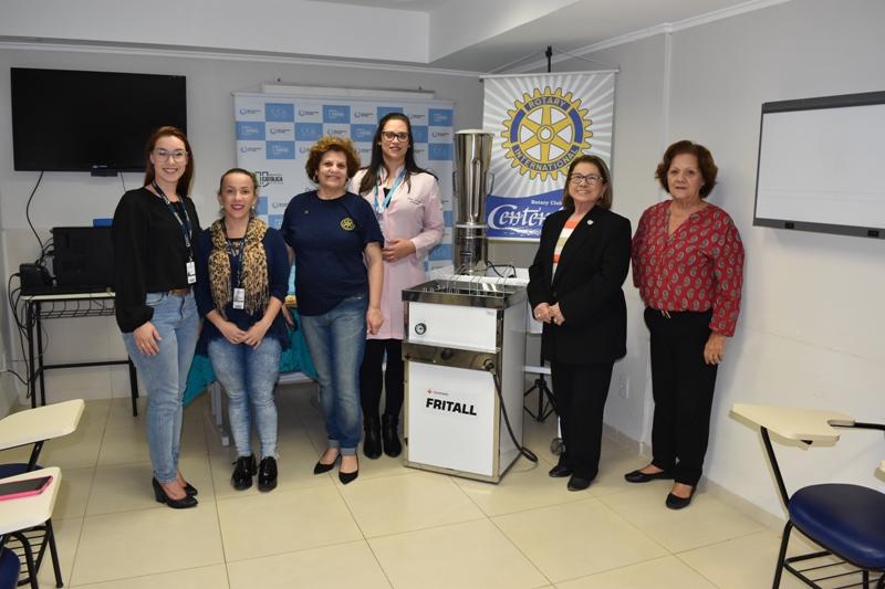 Núcleo de Nutrição recebe doações do Rotary Centenário 